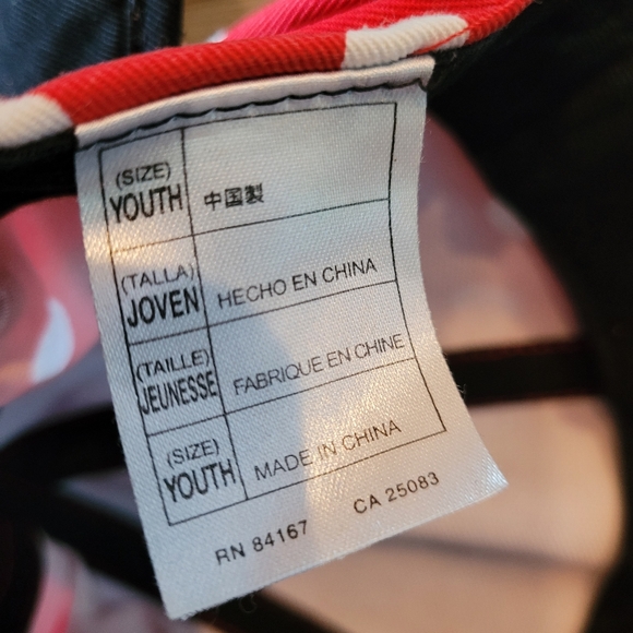 Minnie Mouse Hat - Picture 4 of 4